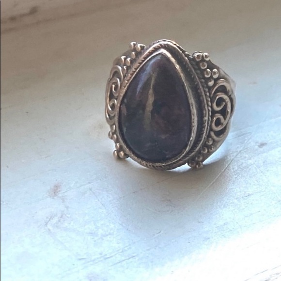 gifted - Picture 2 of 11